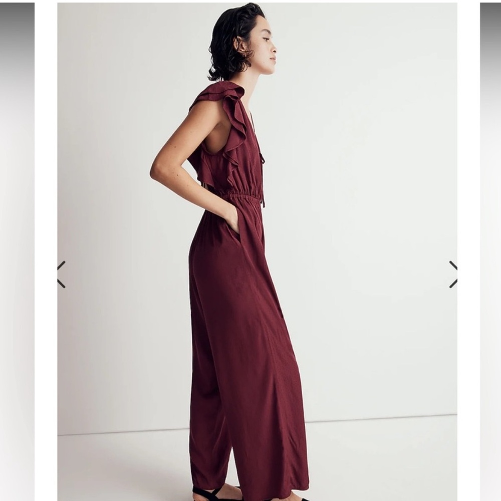 EUC Madewell jacquard deep v ruffle jumpsuit